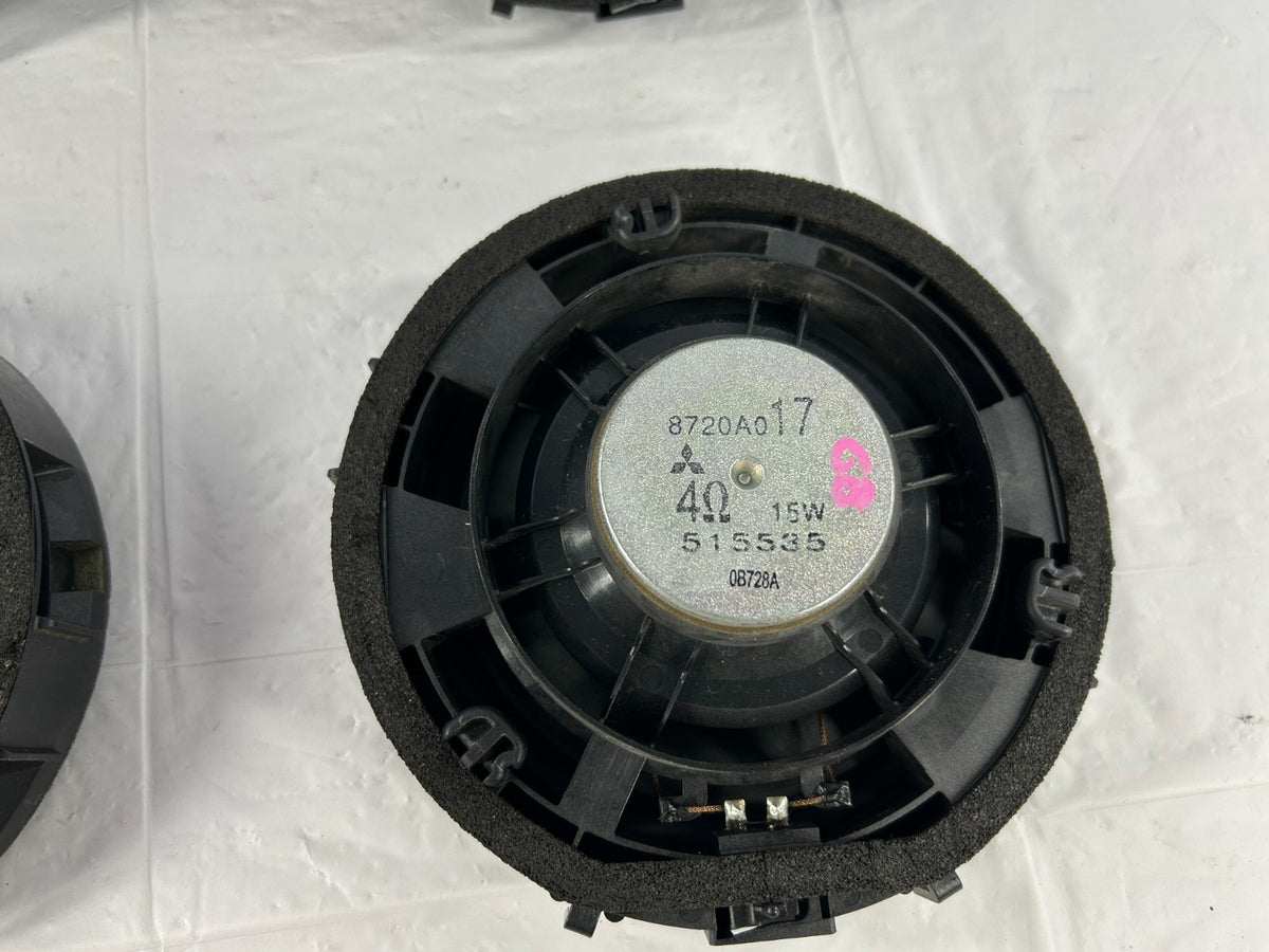 07-13 Mitsubishi Outlander Front Rear Door Audio Speakers Set of 4 OEM 8720A017