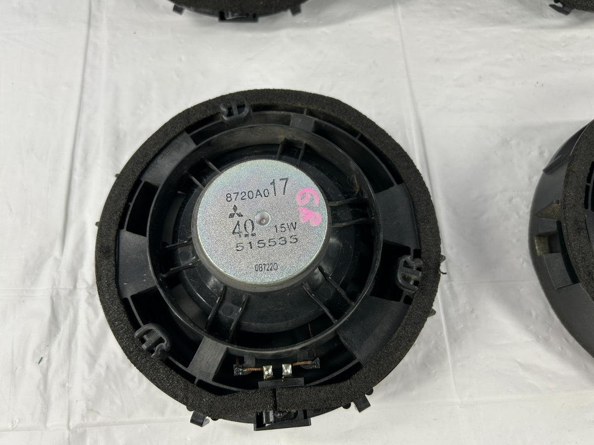 07-13 Mitsubishi Outlander Front Rear Door Audio Speakers Set of 4 OEM 8720A017