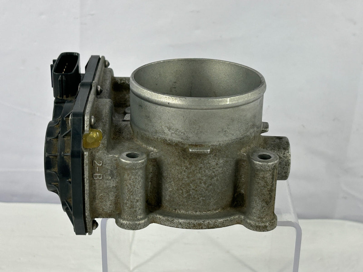 2010-2012 Subaru Outback Engine Throttle Body Valve Assembly OEM 16112AA350