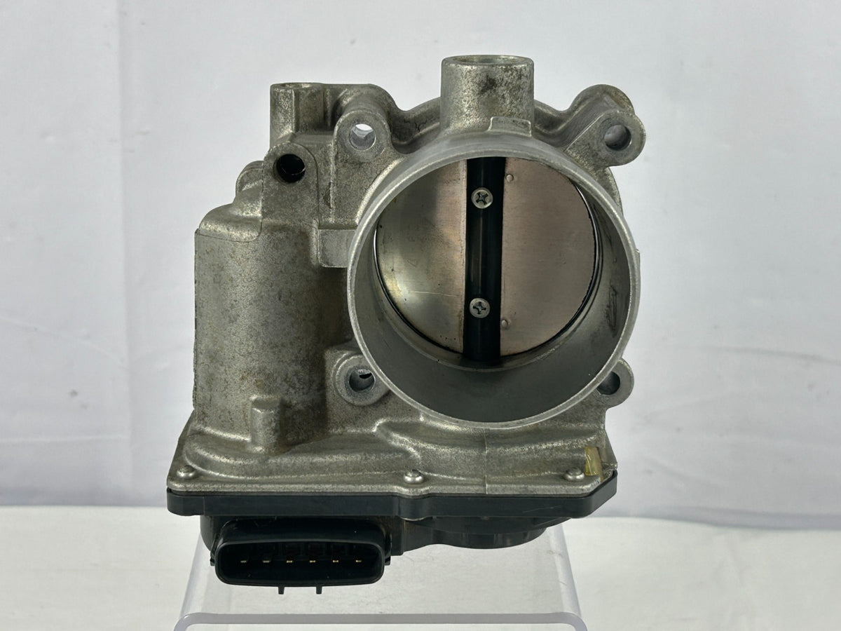 2010-2012 Subaru Outback Engine Throttle Body Valve Assembly OEM 16112AA350