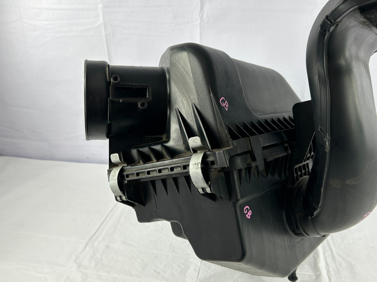 2007-2015 Mazda CX-9 Engine Air Cleaner Filter Housing Box Assy OEM CY01-13-300G