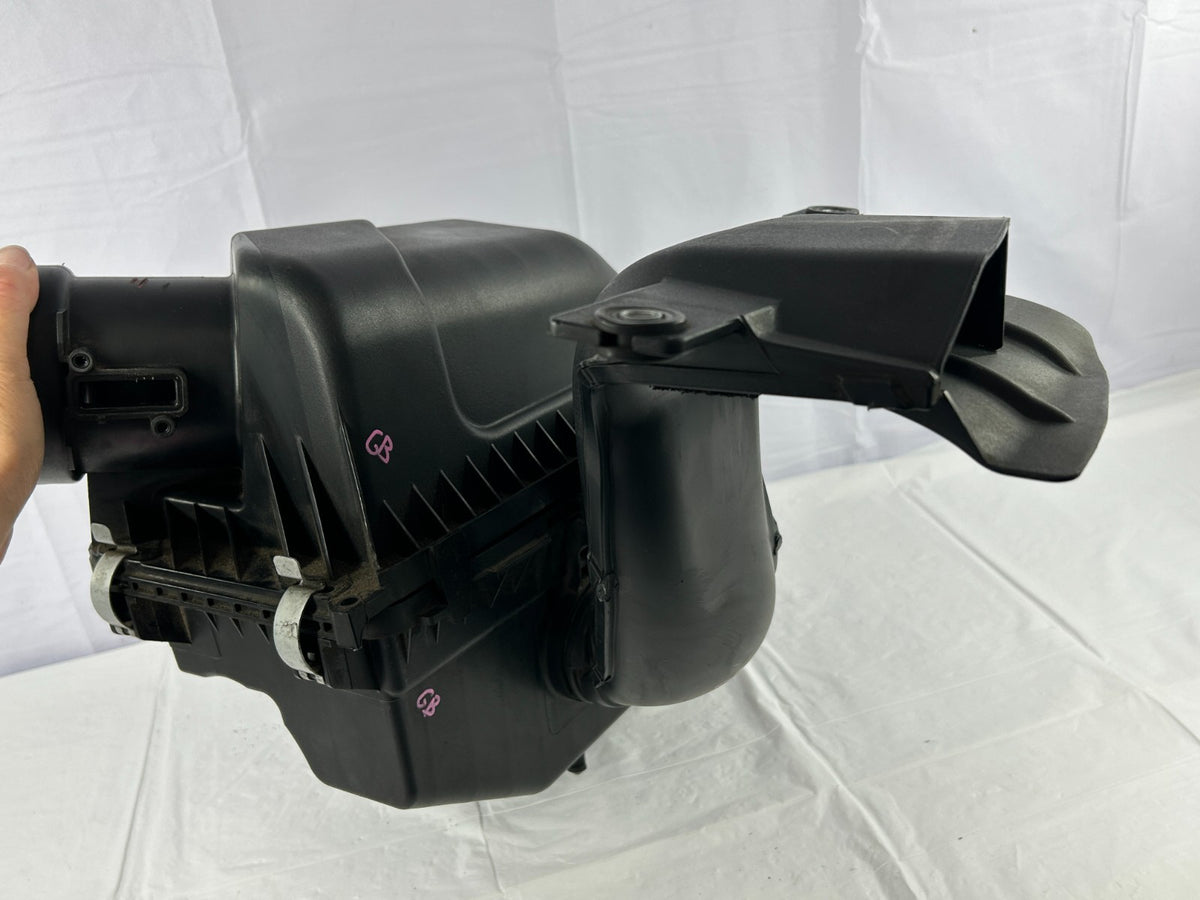 2007-2015 Mazda CX-9 Engine Air Cleaner Filter Housing Box Assy OEM CY01-13-300G