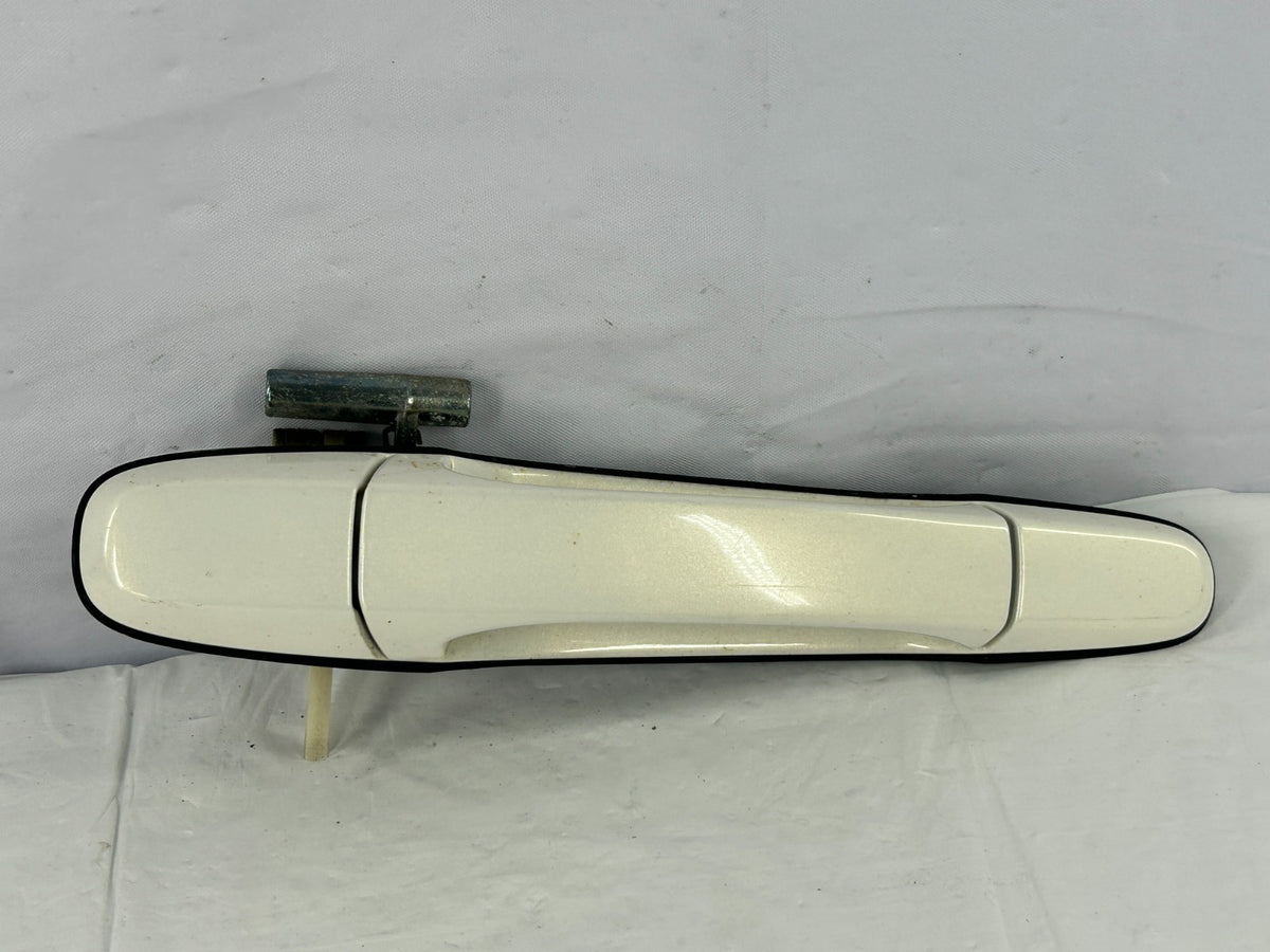 2000-2003 Lexus RX300 Rear Right Door Exterior Handle White OEM 69230-48020-A0