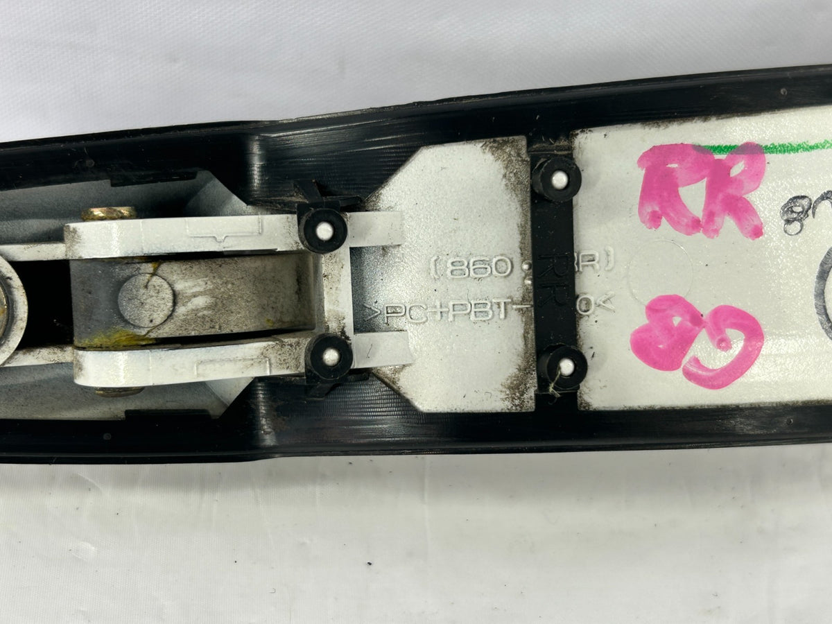 2000-2003 Lexus RX300 Rear Right Door Exterior Handle White OEM 69230-48020-A0