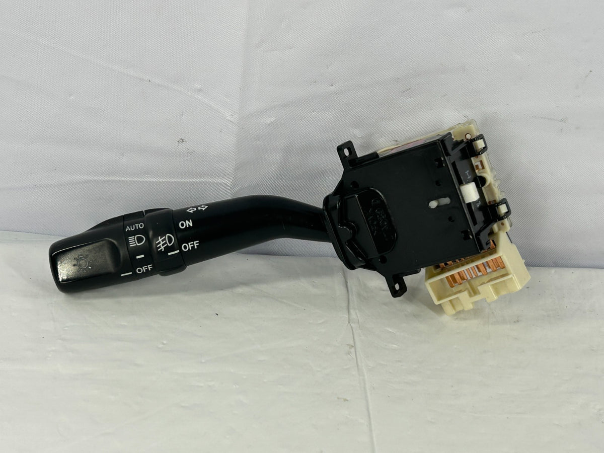 1999-2003 Lexus RX300 Driver Turn Signal Headlight Lamp Switch OEM 84140-33020