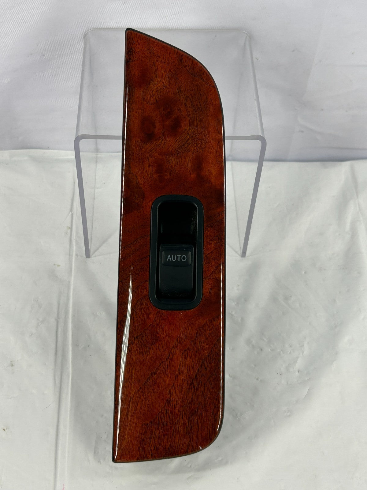 1999-2003 Lexus RX300 Rear Left Power Window Switch Wood Grain OEM 84030‑30020
