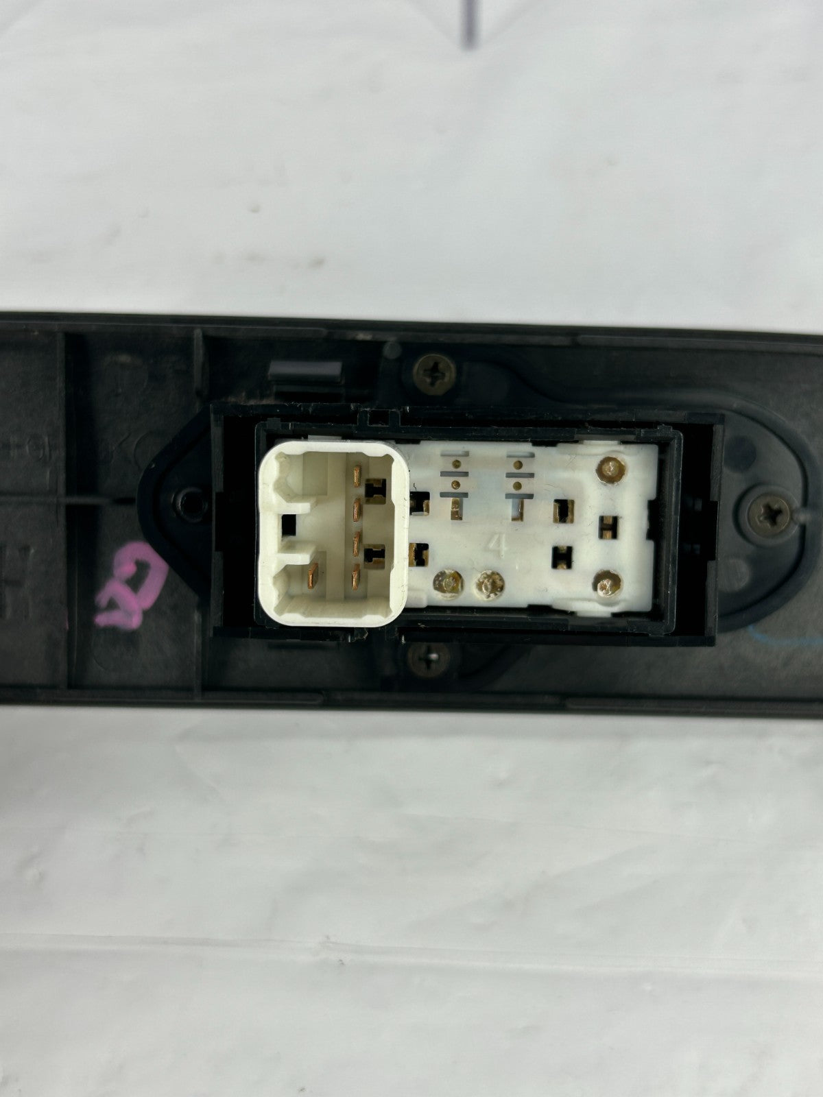 1999-2003 Lexus RX300 Rear Left Power Window Switch Wood Grain OEM 84030‑30020
