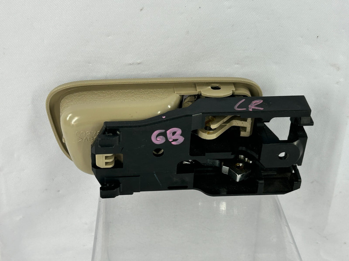 2000-2003 Lexus RX300 Rear Left Driver Door Interior Handle OEM 69206-48010-A0