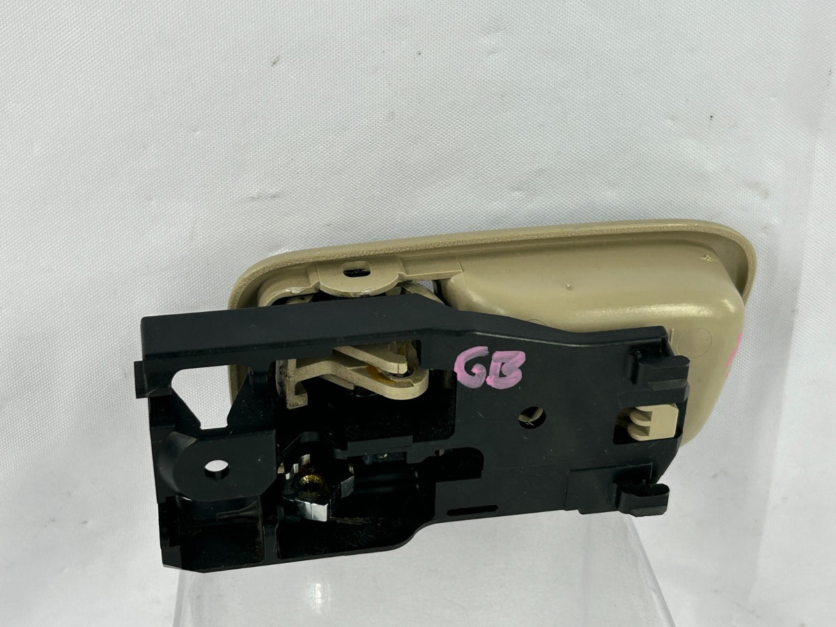 2000-2003 Lexus RX300 Front Right Door Interior Handle Beige OEM 69205-48010-A0
