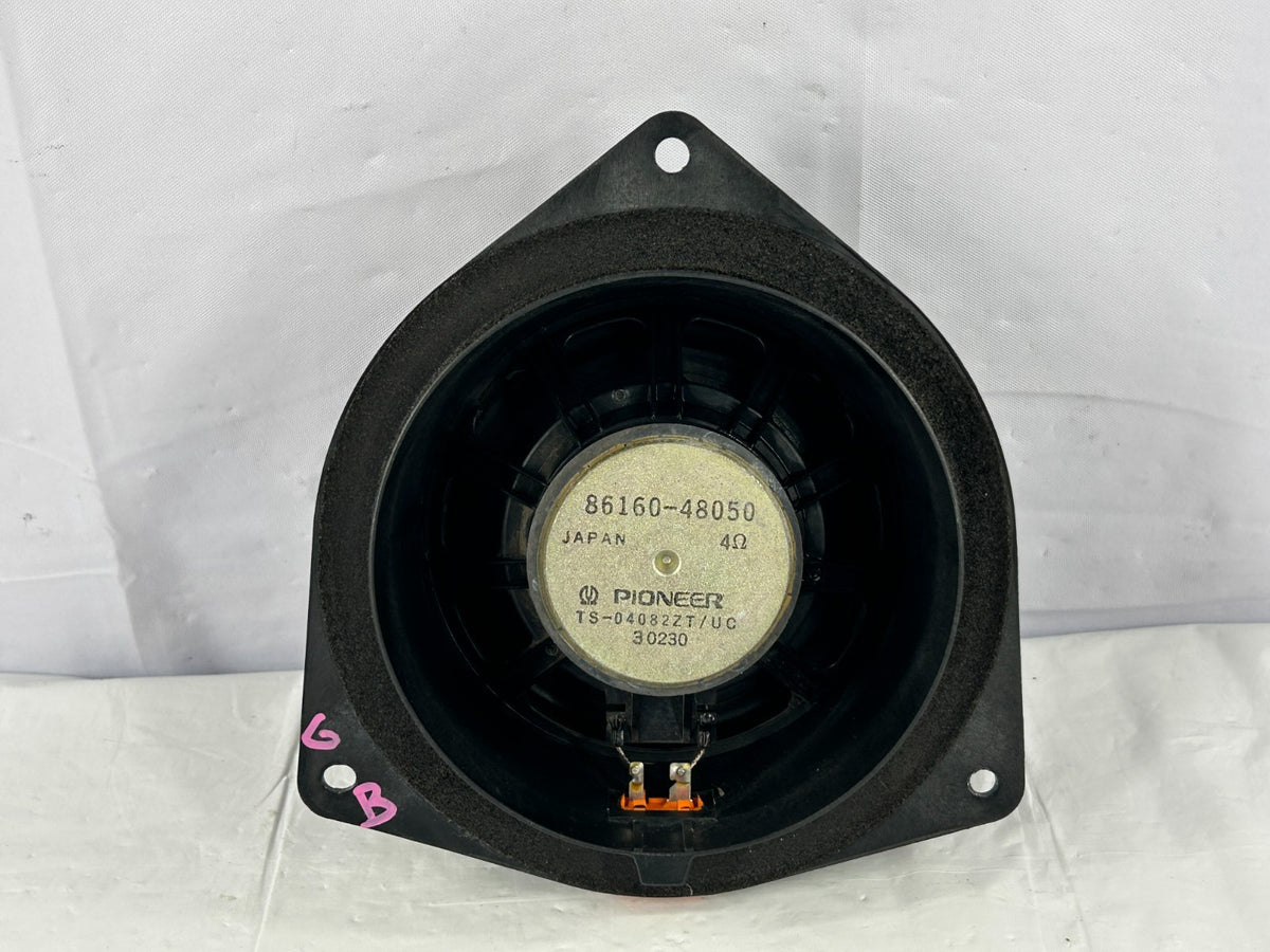 1999-2003 Lexus RX300 Rear Right Passenger Side Door Speaker OEM 86160-48050