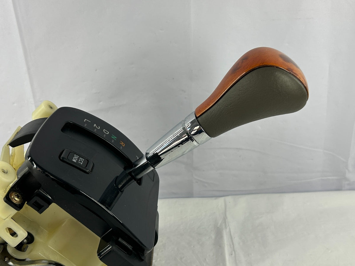 99-03 Lexus RX300 Automatic Gear Shifter Lever Console Wood Grain OEM 3356048020