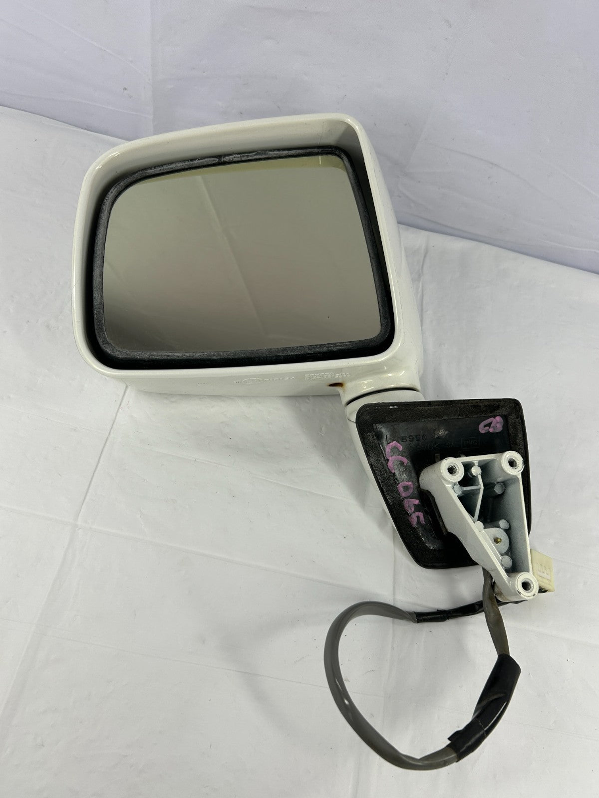 2000-2003 Lexus RX300 Left Driver Door Rear View Mirror White OEM 87940-48070