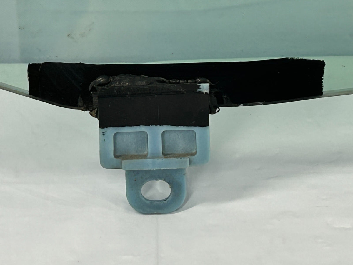 2000-2003 Lexus RX300 Front Left Driver Door Window Glass OEM 68102-48030