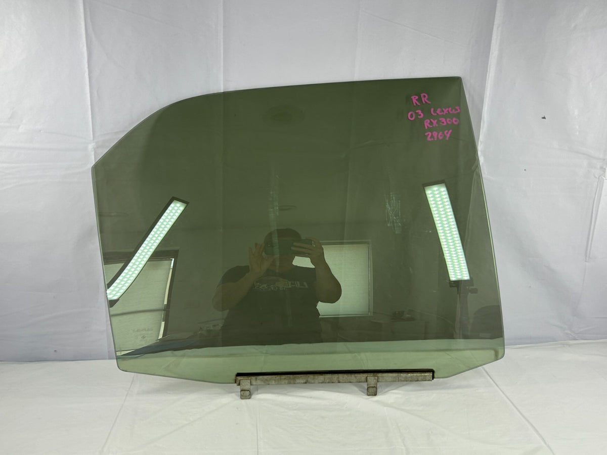 2000-2003 Lexus RX300 Rear Right Passenger Door Window Glass OEM 68113-48040