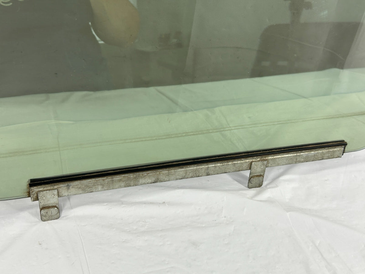 2000-2003 Lexus RX300 Rear Right Passenger Door Window Glass OEM 68113-48040