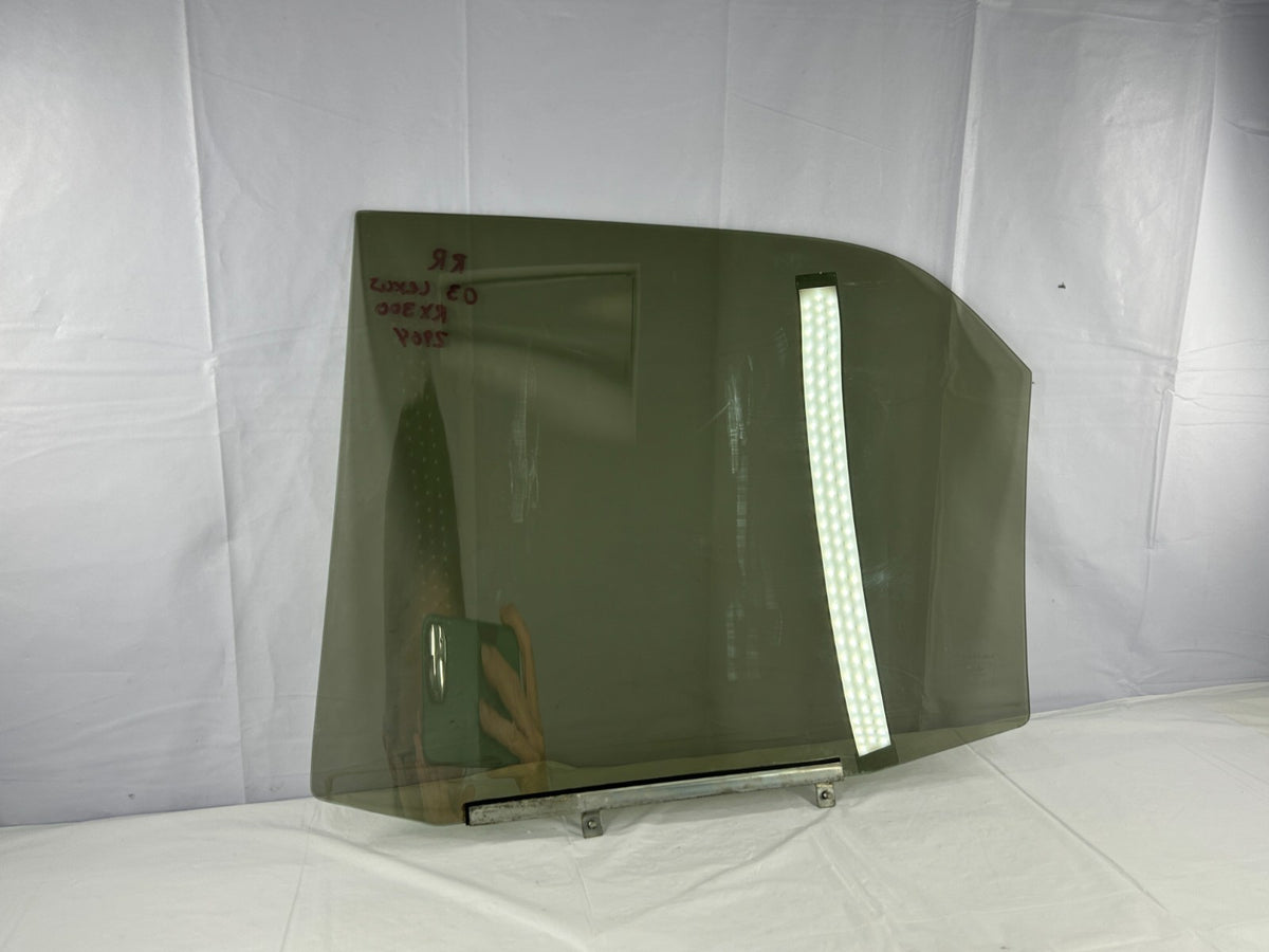 2000-2003 Lexus RX300 Rear Right Passenger Door Window Glass OEM 68113-48040