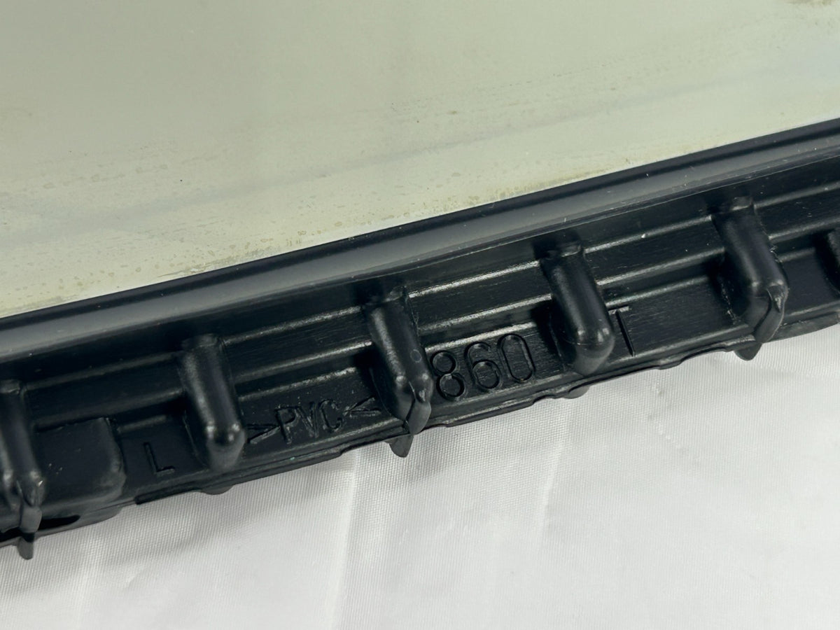 2000-2003 Lexus RX300 Rear Left Door Quarter Window Vent Glass OEM 68124-48040