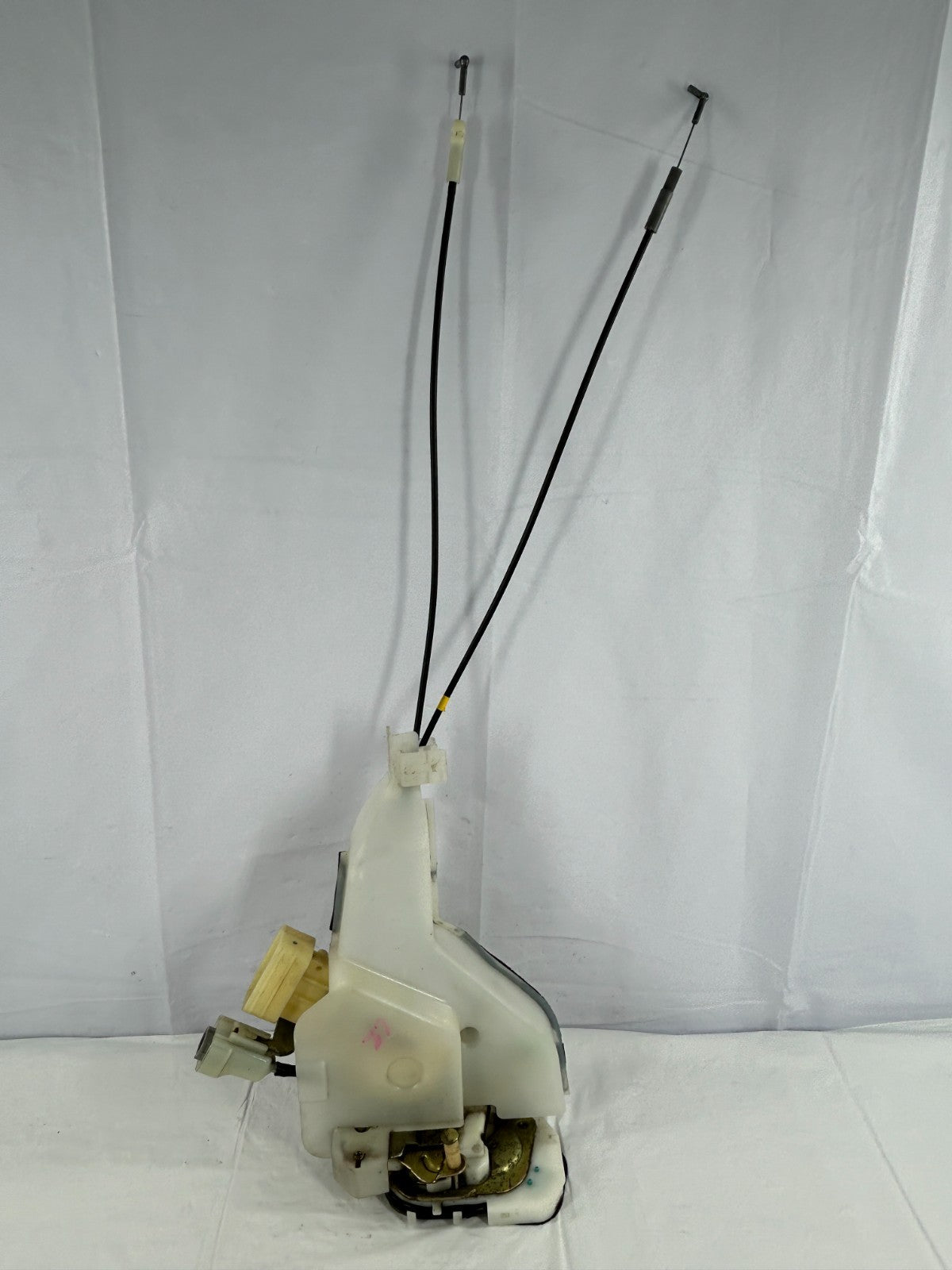 1999-2003 Lexus RX300 Rear Left Side Door Lock Latch Actuator OEM 69060-48010