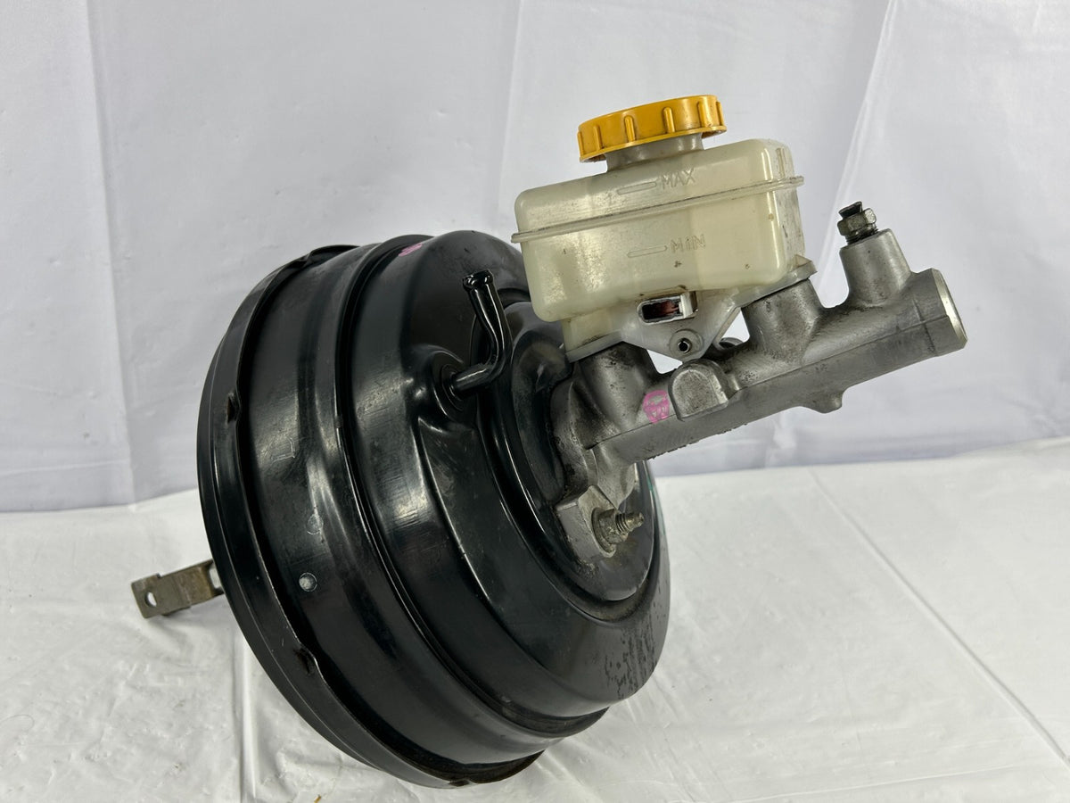 2008-2011 Subaru Impreza 2.5L Power Brake Booster Master Cylinder OEM 26402FG010