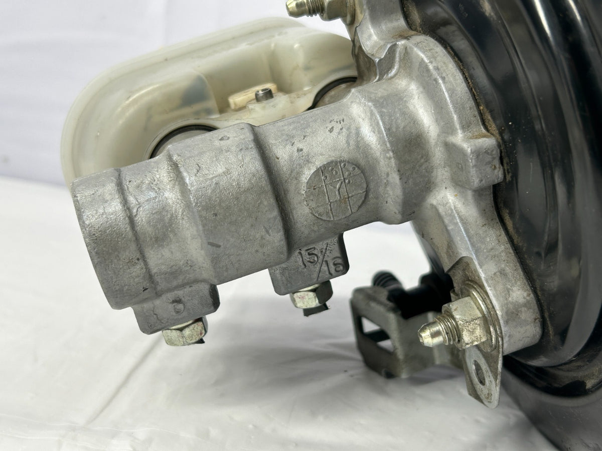 2010-2014 Subaru Outback 2.5L Power Brake Booster Master Cylinder OEM 26402AJ01A