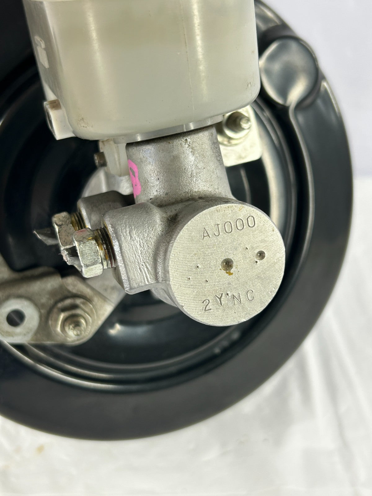 2010-2014 Subaru Outback 2.5L Power Brake Booster Master Cylinder OEM 26402AJ01A