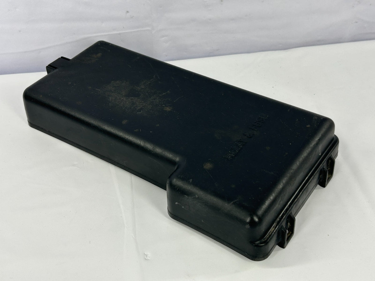 1999-2003 Lexus RX300 Under Hood Fuse Relay Box Top Cover Lid OEM 82672-48010