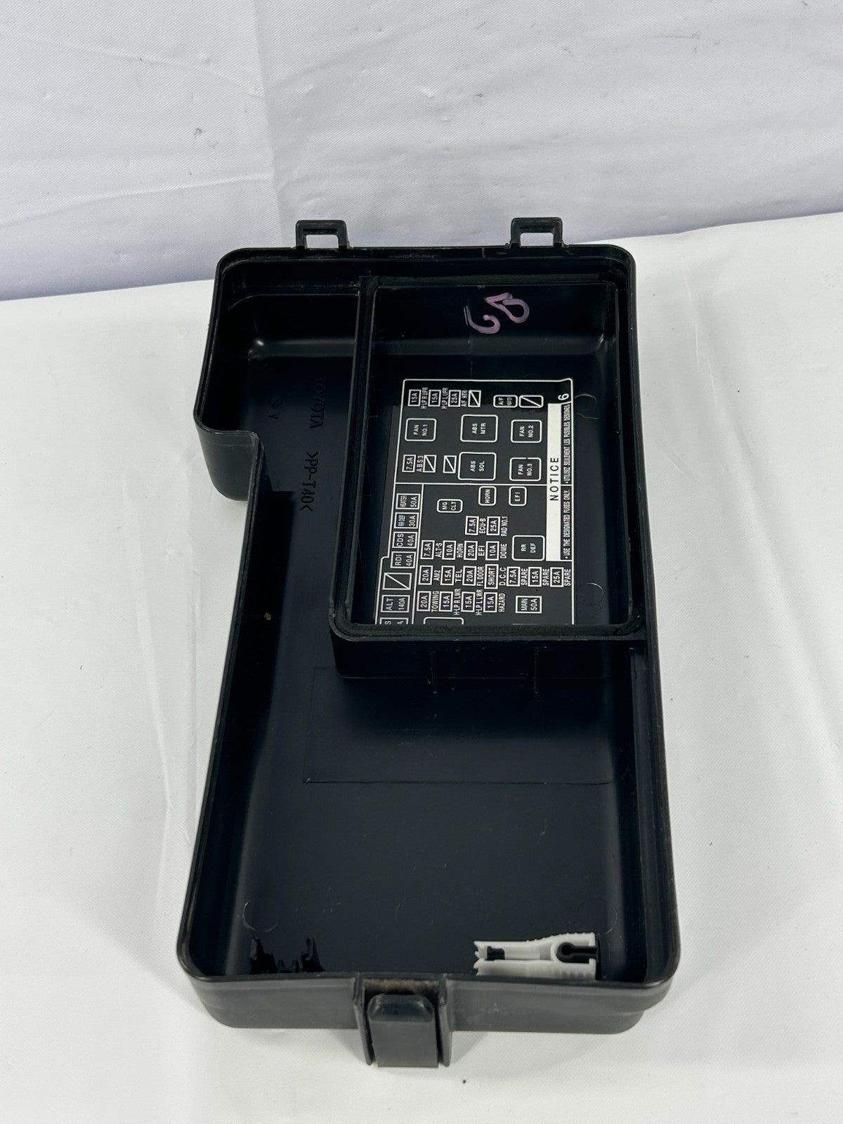1999-2003 Lexus RX300 Under Hood Fuse Relay Box Top Cover Lid OEM 82672-48010