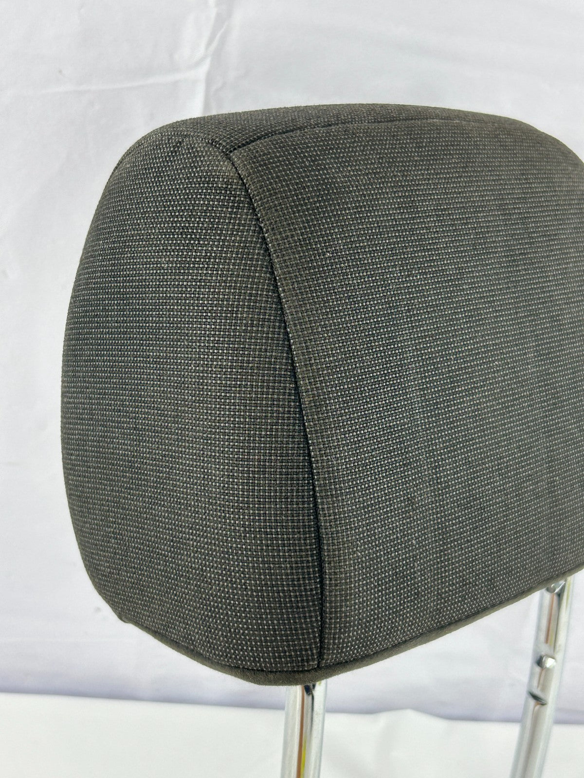 14-18 Ford Transit Connect Front Left Seat Headrest Black OEM DT1Z-17611A08-XA