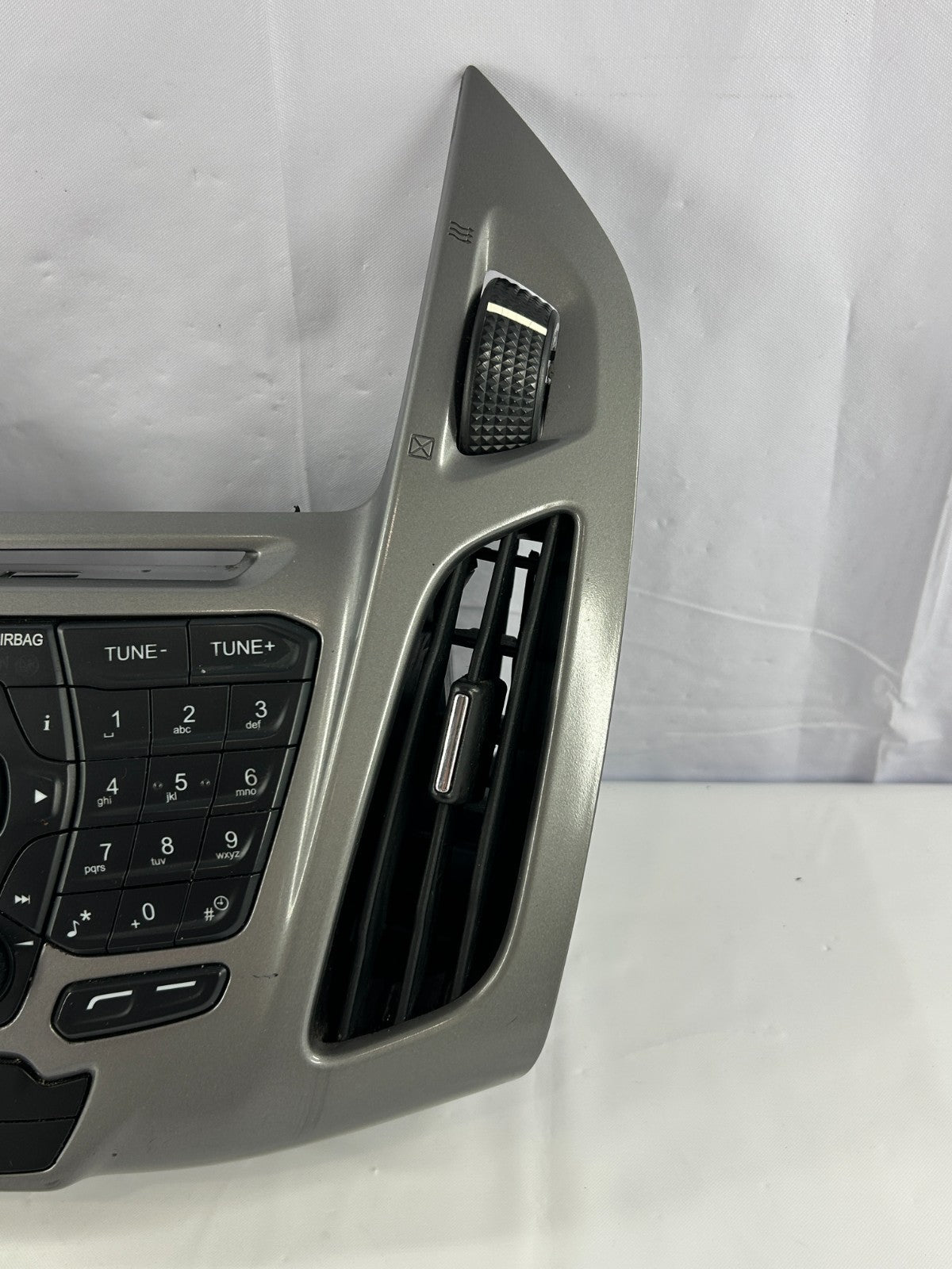 14-18 Ford Transit Connect Dash Radio Control Panel Air Vents OE DT1T-18K811-DG