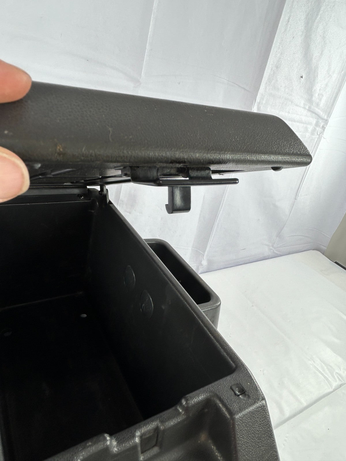 86-90 Toyota Land Cruiser Center Console Box W/ Heater Switch OEM 58911-90A02-03