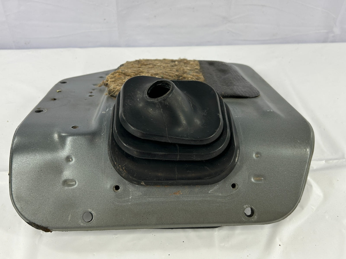 1988-1990 Toyota Land Cruiser Transfer Case Shift Lever Floor Boot Plate OEM