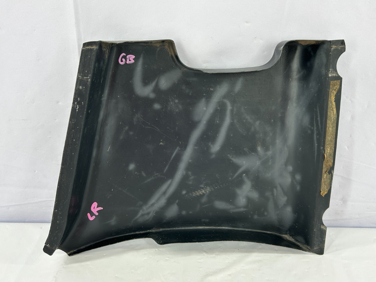 1988-1990 Toyota Land Cruiser Rear Left Driver Side Corner Trim Panel Cover OEM