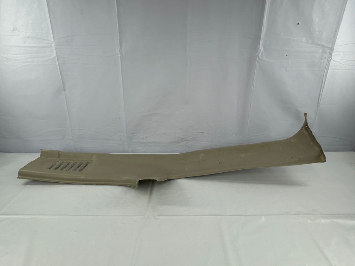 81-90 Toyota Land Cruiser Rear Right D Pillar Trim Cover Beige OEM 62471-90A00