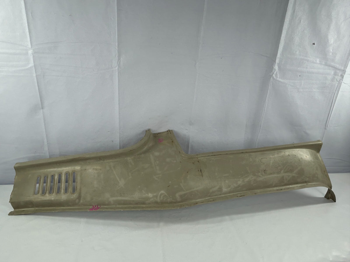81-90 Toyota Land Cruiser Rear Right D Pillar Trim Cover Beige OEM 62471-90A00
