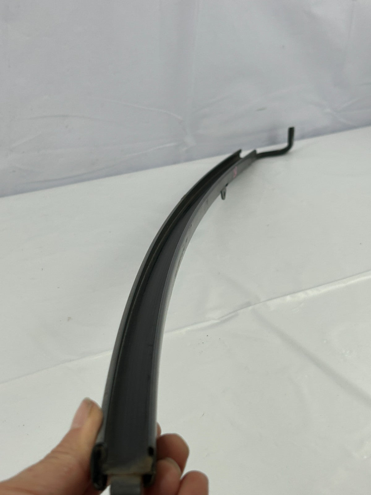 1989 Toyota Land Cruiser Rear Left Driver Side Door Window Division Bar OEM