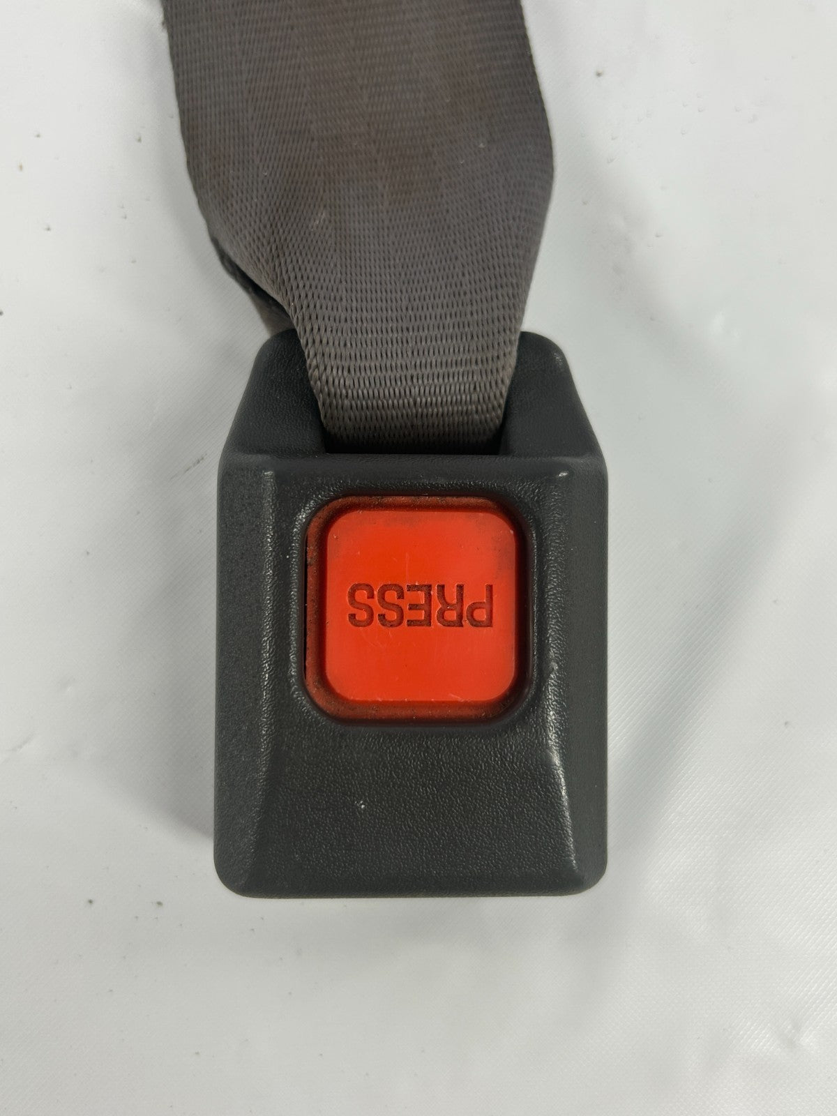 1988-1990 Toyota Land Cruiser Rear Right Seat Belt Buckle OEM 73380-90A20-06