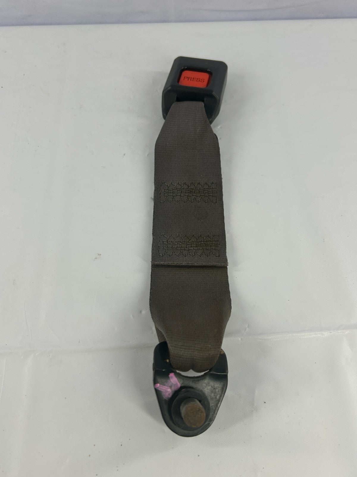 1988-1990 Toyota Land Cruiser Rear Right Seat Belt Buckle OEM 73380-90A20-06
