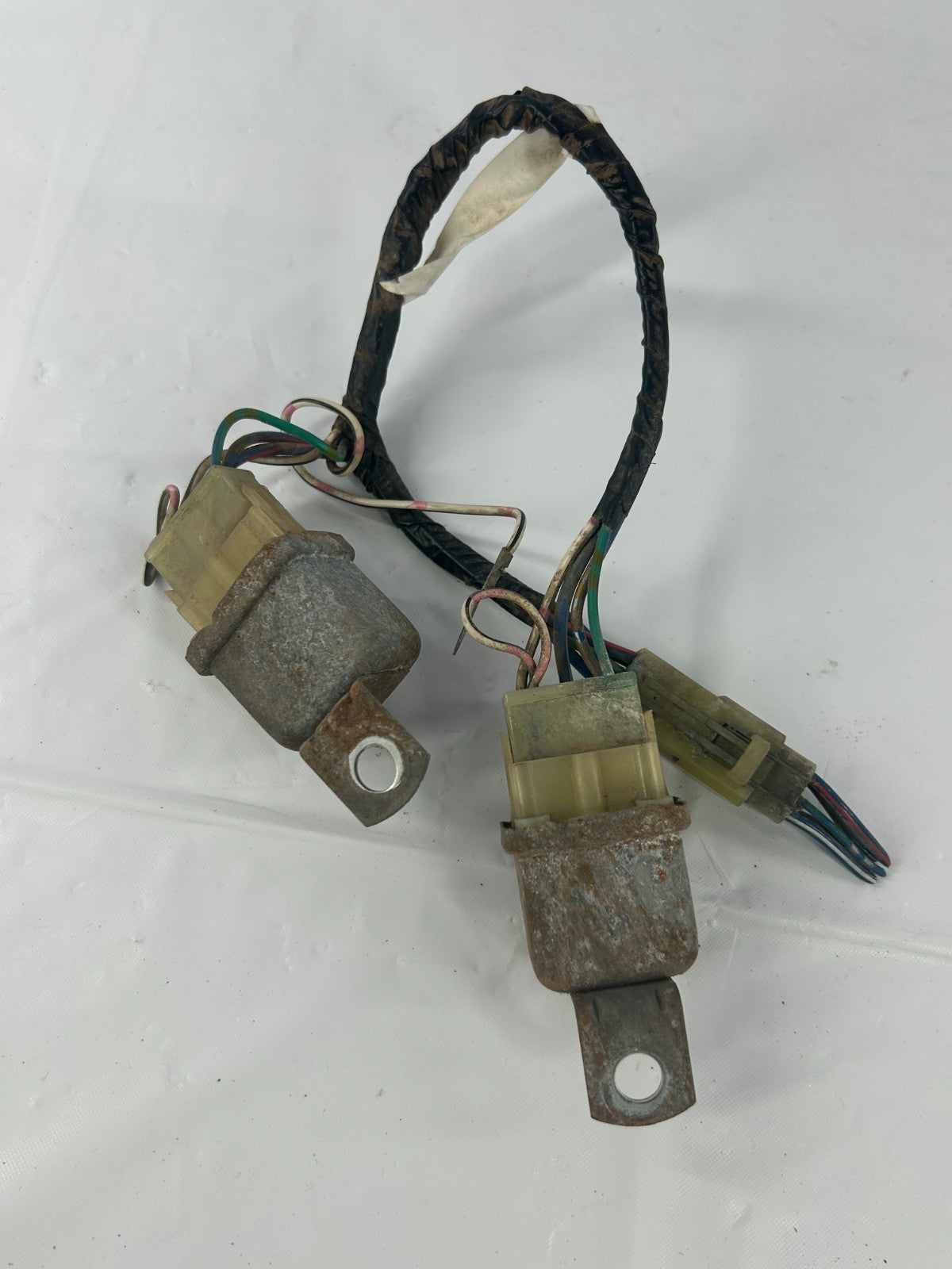 1988-1990 Toyota Land Cruiser Heater Relay Solenoid Wire Harness OEM 82291-90A02
