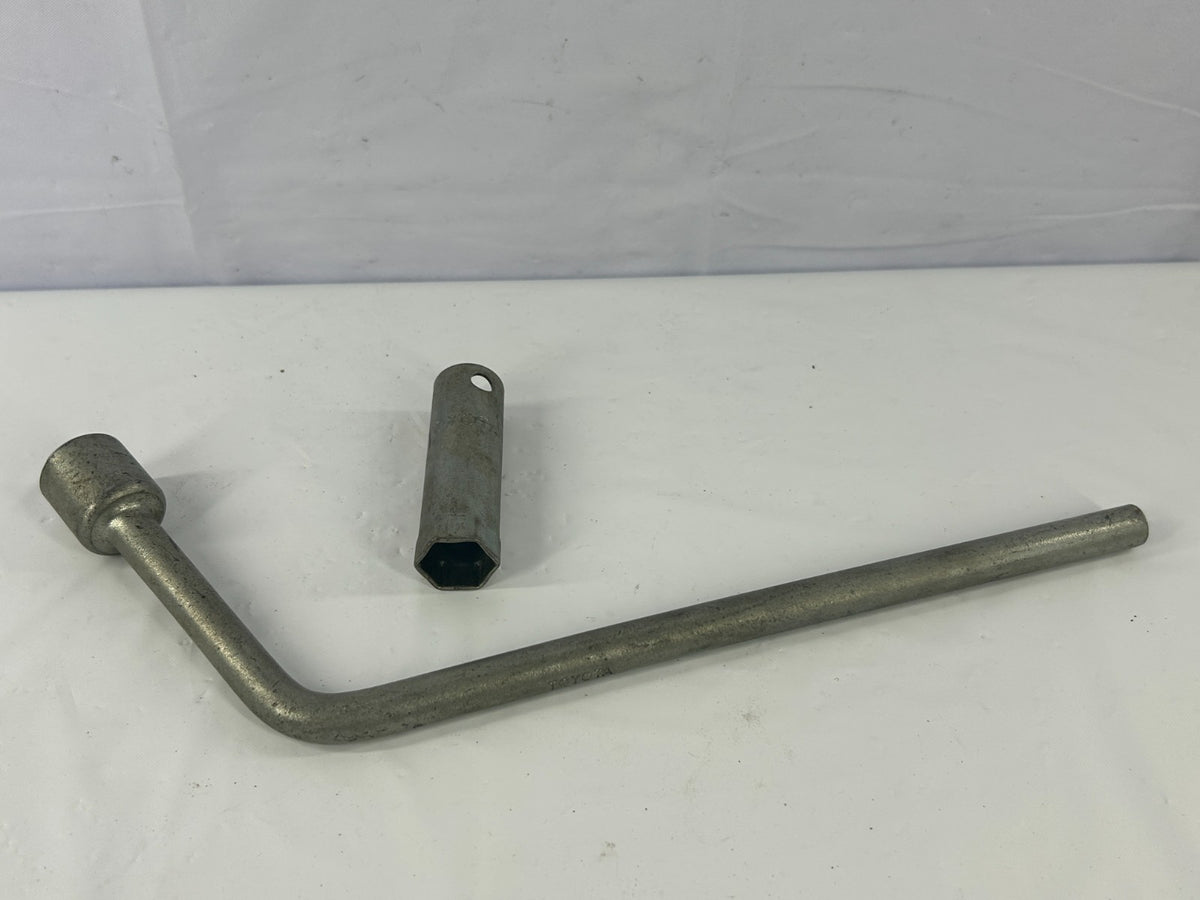 1987-1992 Toyota Land Cruiser Emergency Tool Kit Bag and Tools OEM 09120-60100
