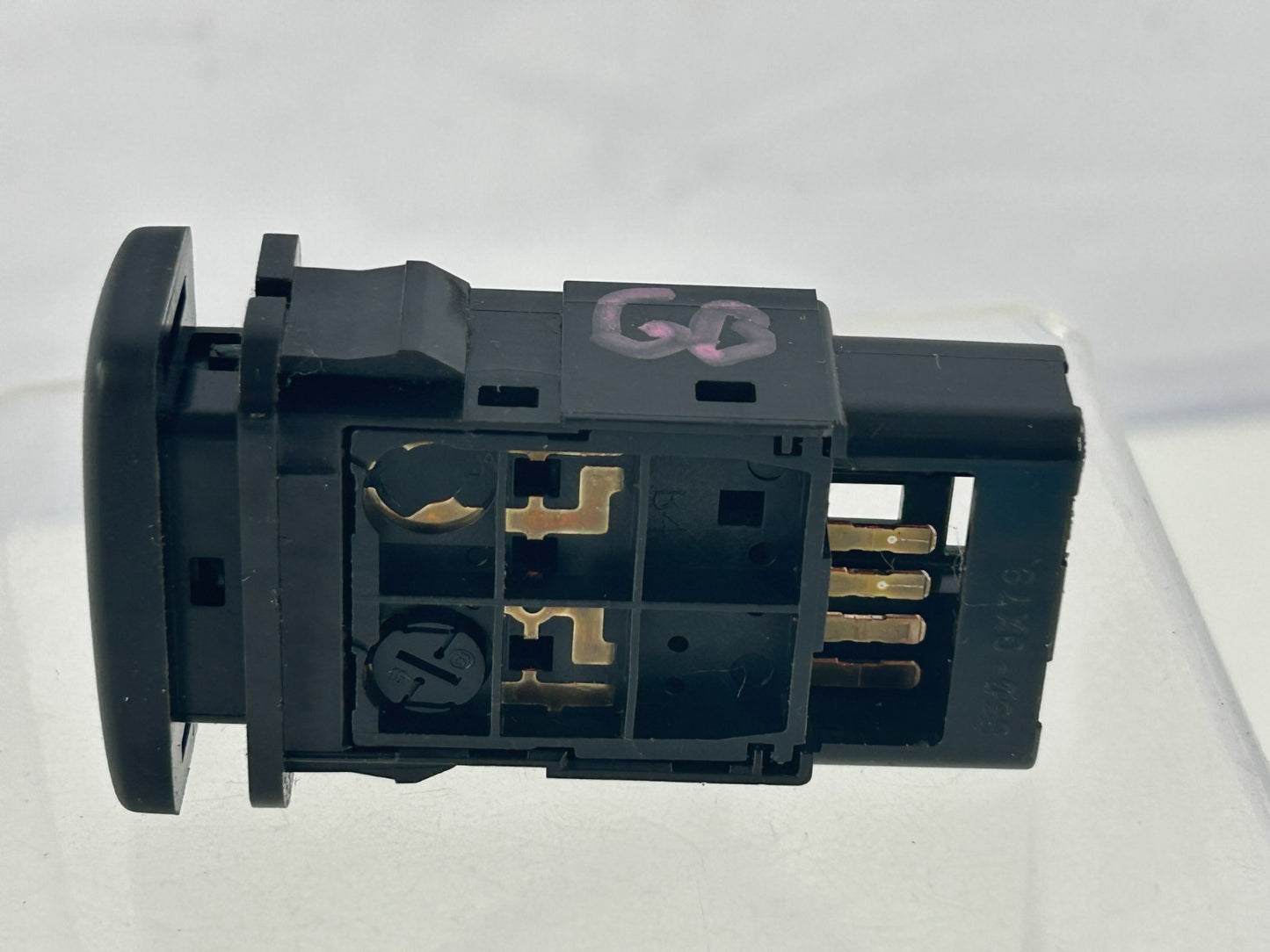 2004-2007 Toyota Sequoia RSCA Curtain SRS Cut Off Switch Button OEM 84415-0C020