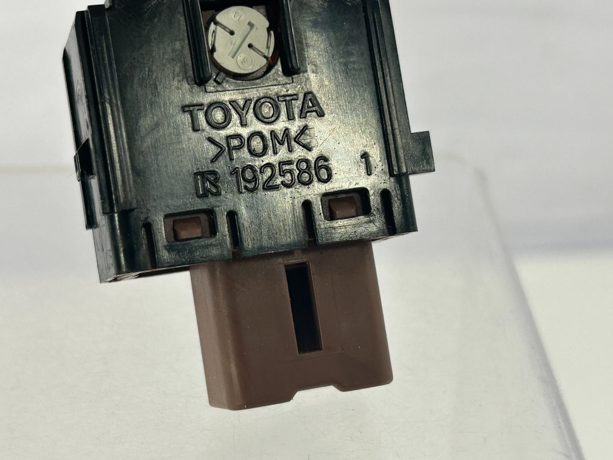 2004-2007 Toyota Sequoia Back Door Power Window Regulator Switch OEM 84810-0C040