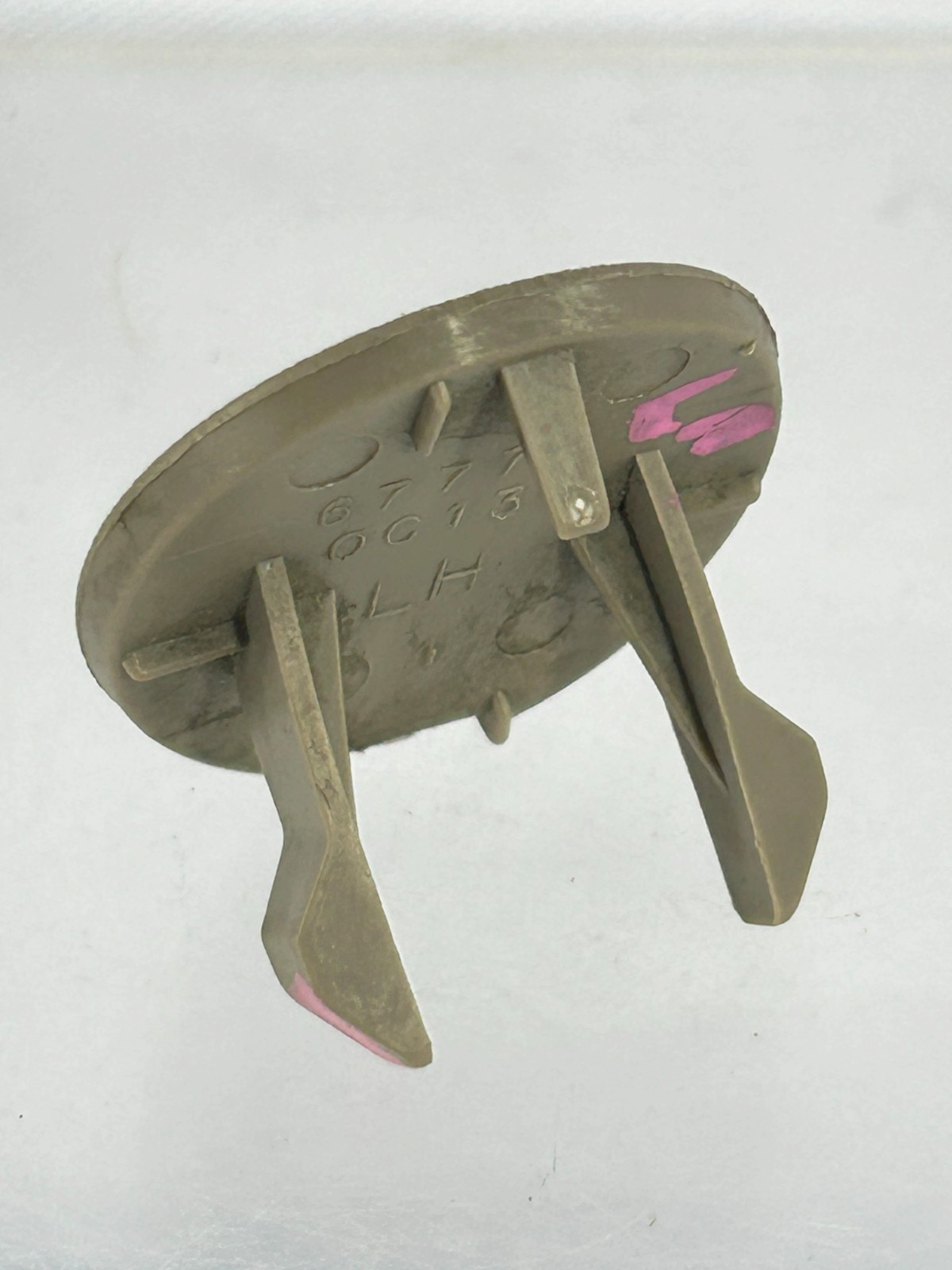 2004-2007 Toyota Sequoia Rear Left Door Retainer Cap Trim OEM 67772-0C130-E1