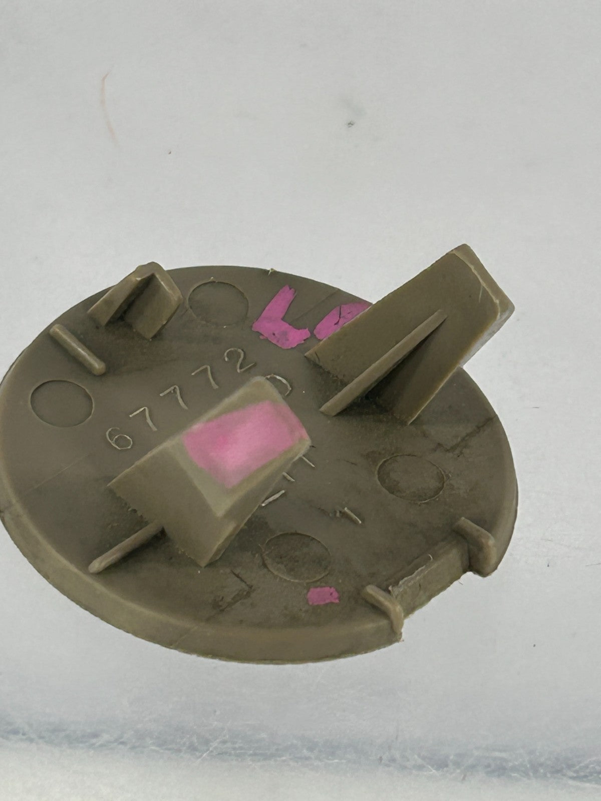 2004-2007 Toyota Sequoia Rear Left Door Retainer Cap Trim OEM 67772-0C130-E1