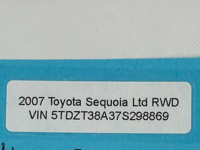 2004-2007 Toyota Sequoia Front Right Door Retainer Cap Trim OEM 67772-0C120-E1