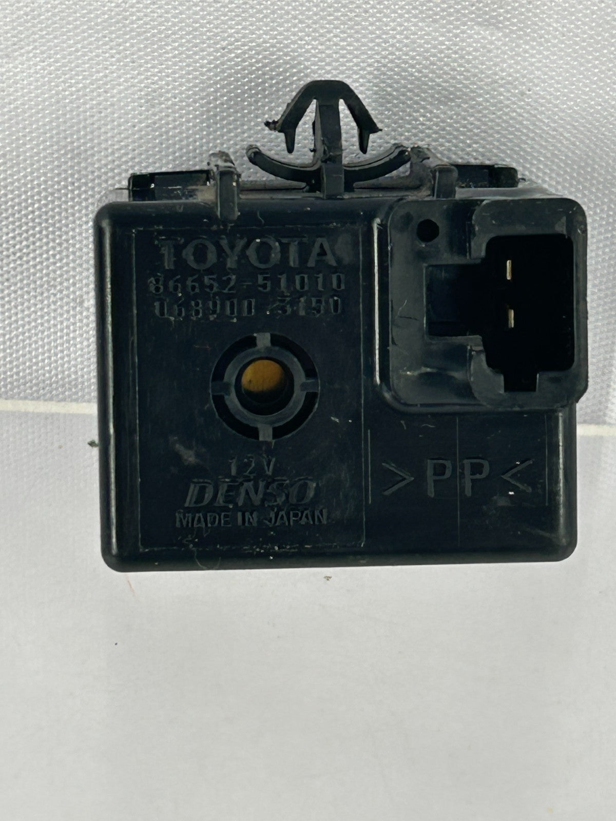 2002-2007 Toyota Sequoia Skid Control Warning Buzzer Module Unit OEM 86652-51010
