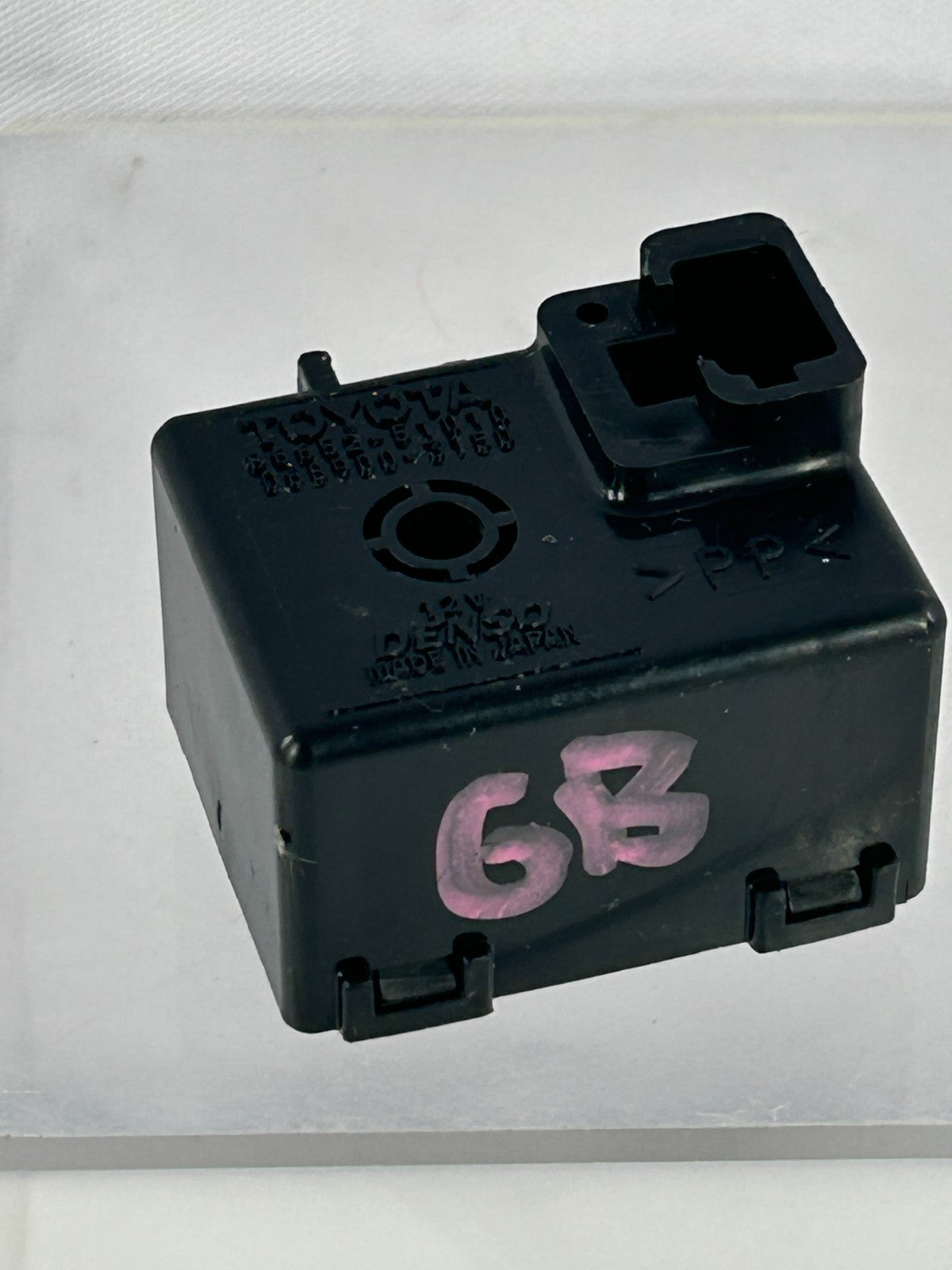 2002-2007 Toyota Sequoia Skid Control Warning Buzzer Module Unit OEM 86652-51010
