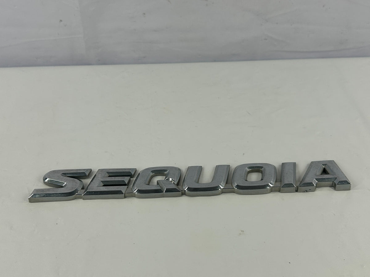 01-07 Toyota Sequoia Rear Hatch Trunk Tailgate Emblem Logo Badge OEM 75471-0C020