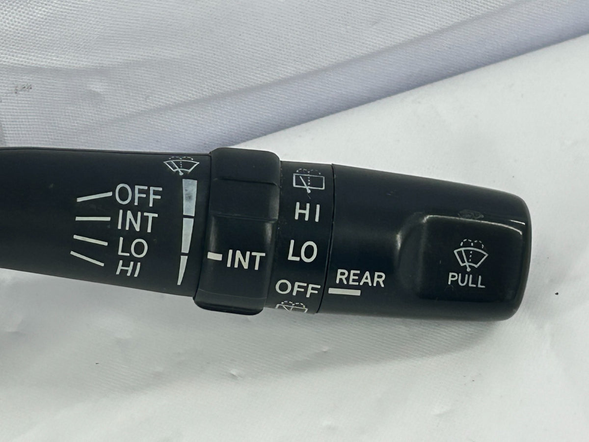 04-07 Toyota Sequoia Steering Column Windshield Wiper Switch OEM 84652-0C031