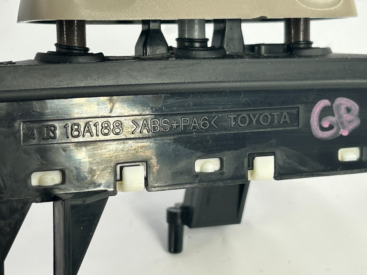 2004-2007 Toyota Sequoia Front Right Power Seat Adjuster Switch OEM 84922-60130