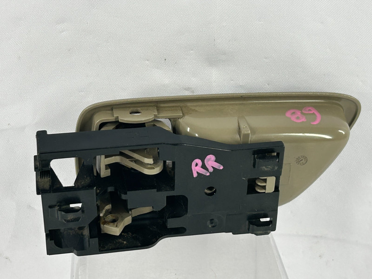 2004-2007 Toyota Sequoia Reat Right Interior Door Handle Beige OEM 69205-0C030